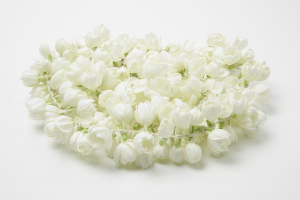Jasmine Flowers Garland 1.5mtrs  (avaialble for collection only)